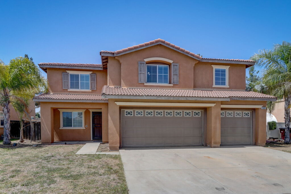 33699 Petunia St., Murrieta, CA 92563